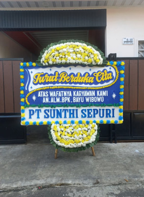 Papan Bunga Duka di Kusipan Babas